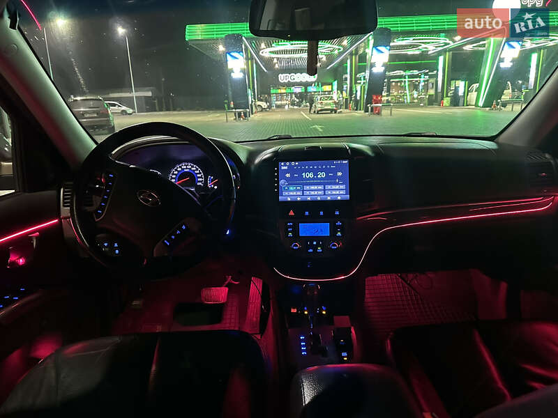 Позашляховик / Кросовер Hyundai Santa FE 2011 в Луцьку фото 3 Позашляховик / Кросовер Hyundai Santa FE 2011 в Луцьку