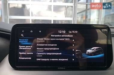 Внедорожник / Кроссовер Hyundai Santa FE 2021 в 