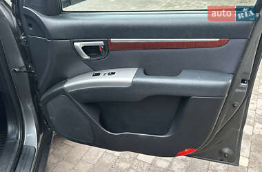 Внедорожник / Кроссовер Hyundai Santa FE 2009 в 