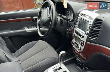 Внедорожник / Кроссовер Hyundai Santa FE 2009 в 