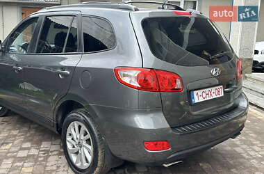 Внедорожник / Кроссовер Hyundai Santa FE 2009 в 