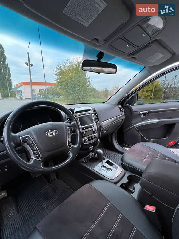 Позашляховик / Кросовер Hyundai Santa FE 2011 в Шаргороді