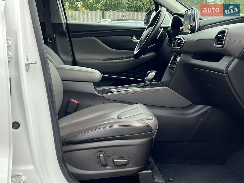 Внедорожник / Кроссовер Hyundai Santa FE 2019 в Луцке фото 45 Внедорожник / Кроссовер Hyundai Santa FE 2019 в Луцке