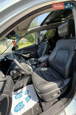 Внедорожник / Кроссовер Hyundai Santa FE 2012 в 