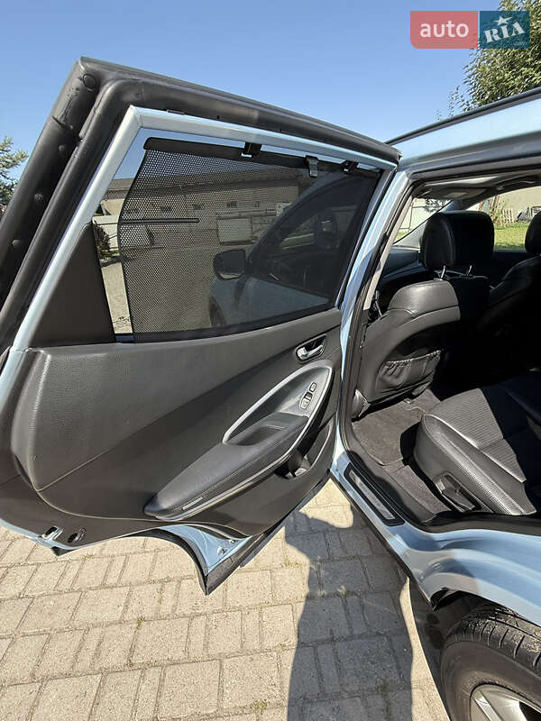 Внедорожник / Кроссовер Hyundai Santa FE 2012 в Ивано-Франковске фото 28 Внедорожник / Кроссовер Hyundai Santa FE 2012 в Ивано-Франковске