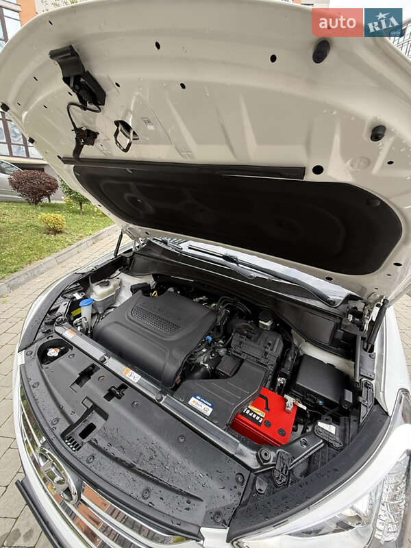 Внедорожник / Кроссовер Hyundai Santa FE 2014 в Ивано-Франковске фото 28 Внедорожник / Кроссовер Hyundai Santa FE 2014 в Ивано-Франковске