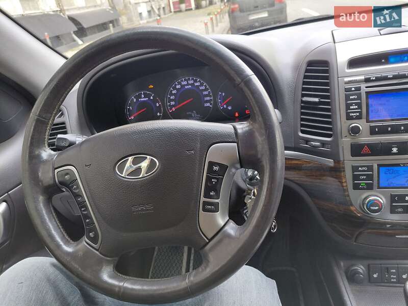 Внедорожник / Кроссовер Hyundai Santa FE 2011 в Киеве фото 19 Внедорожник / Кроссовер Hyundai Santa FE 2011 в Киеве