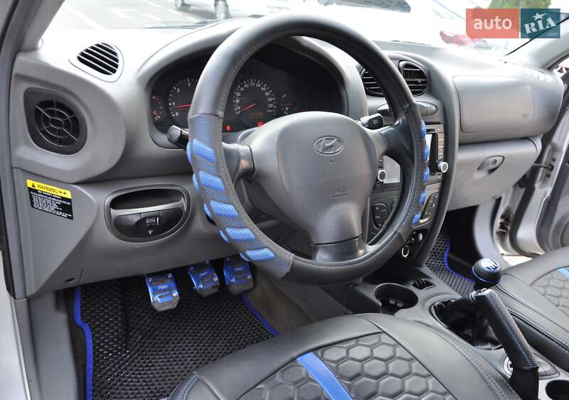 Внедорожник / Кроссовер Hyundai Santa FE 2001 в Одессе фото 28 Внедорожник / Кроссовер Hyundai Santa FE 2001 в Одессе