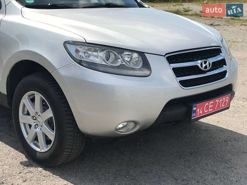 Позашляховик / Кросовер Hyundai Santa FE 2009 в Вінниці
