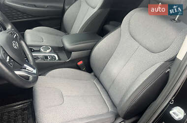 Внедорожник / Кроссовер Hyundai Santa FE 2020 в 