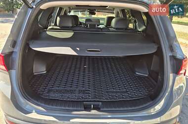 Внедорожник / Кроссовер Hyundai Santa FE 2023 в 