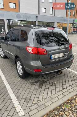 Внедорожник / Кроссовер Hyundai Santa FE 2006 в 