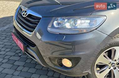 Внедорожник / Кроссовер Hyundai Santa FE 2012 в 
