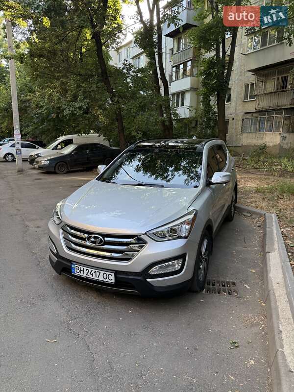 Внедорожник / Кроссовер Hyundai Santa FE 2013 в Одессе фото 3 Внедорожник / Кроссовер Hyundai Santa FE 2013 в Одессе
