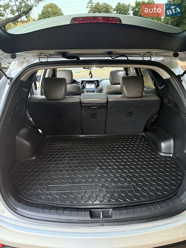 Внедорожник / Кроссовер Hyundai Santa FE 2013 в Одессе фото 39 Внедорожник / Кроссовер Hyundai Santa FE 2013 в Одессе