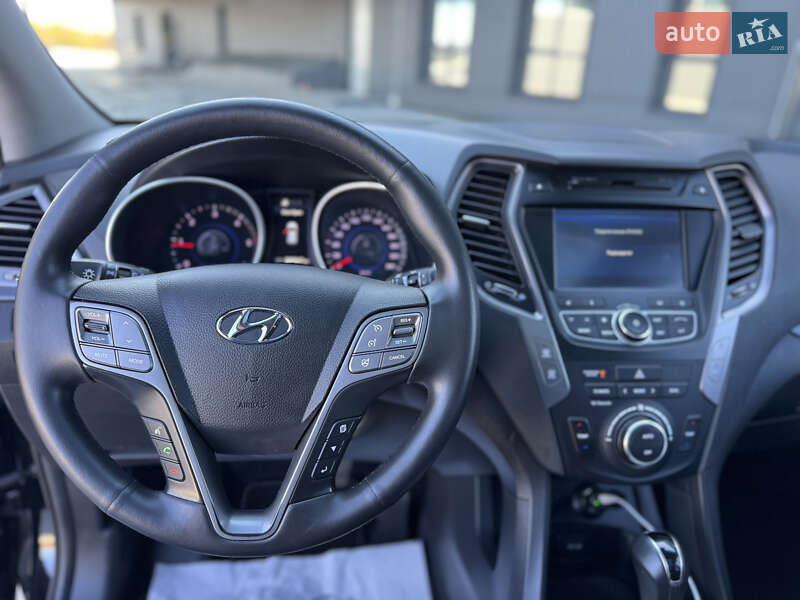 Внедорожник / Кроссовер Hyundai Santa FE 2013 в Дубно фото 32 Внедорожник / Кроссовер Hyundai Santa FE 2013 в Дубно