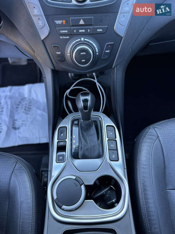 Внедорожник / Кроссовер Hyundai Santa FE 2013 в Дубно фото 37 Внедорожник / Кроссовер Hyundai Santa FE 2013 в Дубно