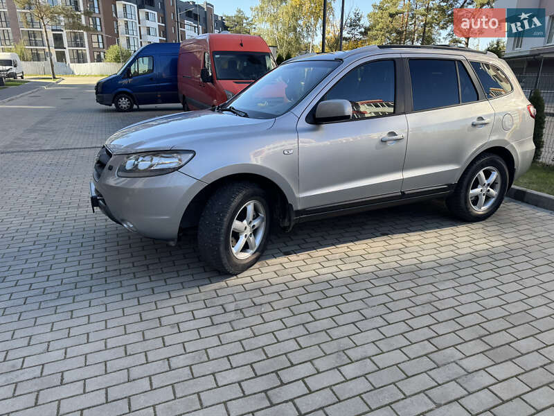 Внедорожник / Кроссовер Hyundai Santa FE 2005 в Новояворовске