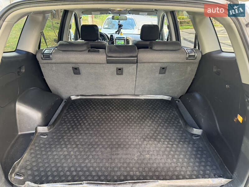 Внедорожник / Кроссовер Hyundai Santa FE 2005 в Новояворовске