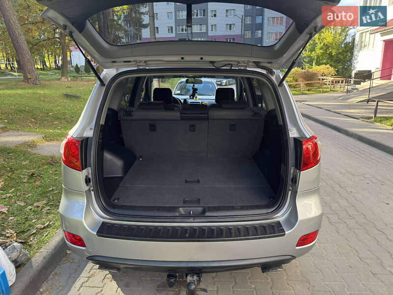 Внедорожник / Кроссовер Hyundai Santa FE 2005 в Новояворовске