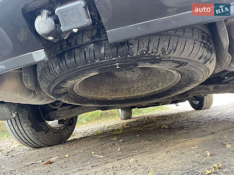 Внедорожник / Кроссовер Hyundai Santa FE 2007 в Сарнах