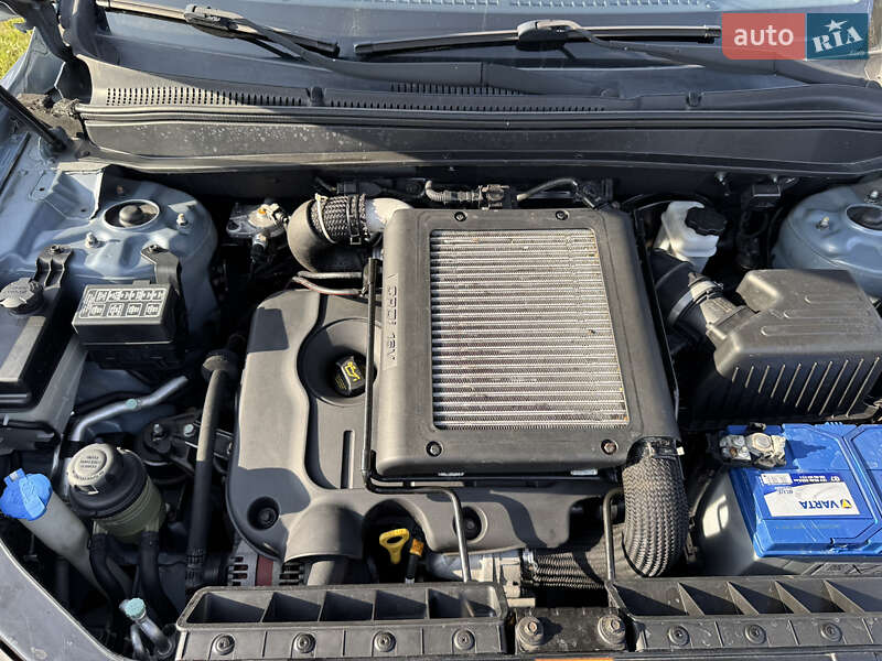 Внедорожник / Кроссовер Hyundai Santa FE 2008 в Луцке фото 30 Внедорожник / Кроссовер Hyundai Santa FE 2008 в Луцке