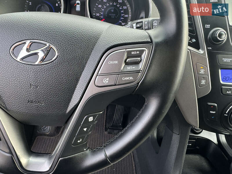 Позашляховик / Кросовер Hyundai Santa FE 2015 в Києві фото 31 Позашляховик / Кросовер Hyundai Santa FE 2015 в Києві