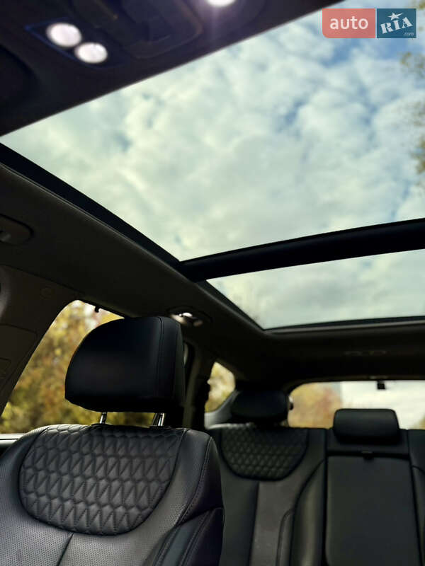 Внедорожник / Кроссовер Hyundai Santa FE 2018 в Киеве