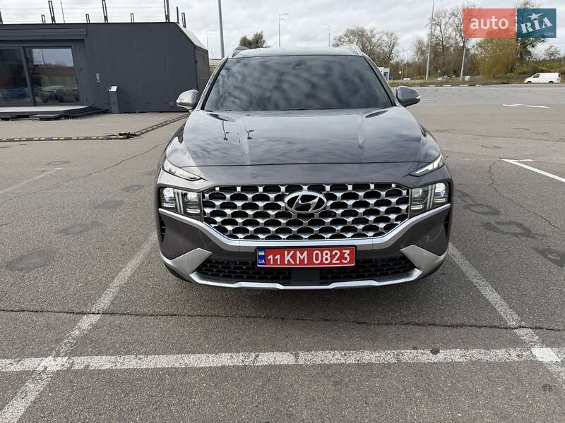 Внедорожник / Кроссовер Hyundai Santa FE 2021 в Киеве