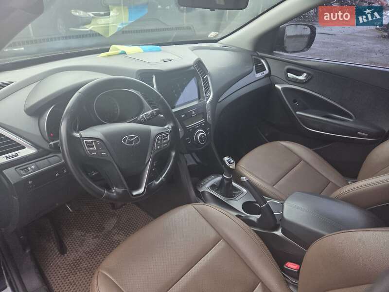 Внедорожник / Кроссовер Hyundai Santa FE 2014 в Зенькове