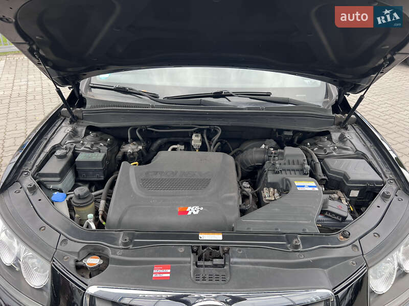 Внедорожник / Кроссовер Hyundai Santa FE 2011 в Нововолынске фото 49 Внедорожник / Кроссовер Hyundai Santa FE 2011 в Нововолынске