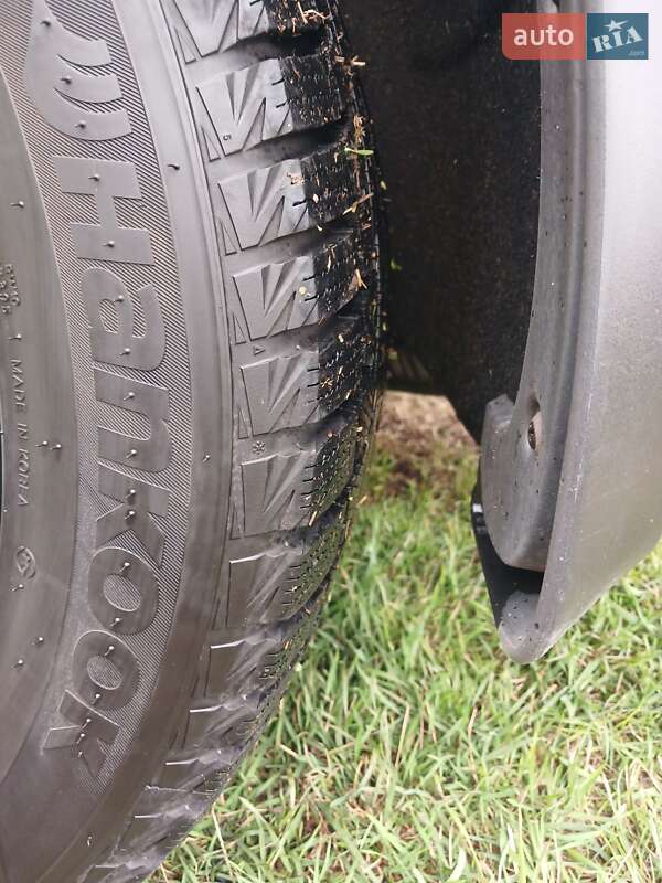 Позашляховик / Кросовер Hyundai Santa FE 2017 в Чорнобаї