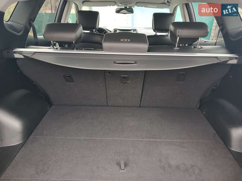 Позашляховик / Кросовер Hyundai Santa FE 2017 в Чорнобаї