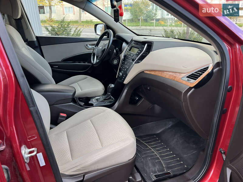 Внедорожник / Кроссовер Hyundai Santa FE 2012 в Ровно