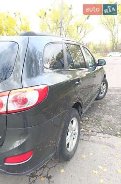 Внедорожник / Кроссовер Hyundai Santa FE 2012 в 