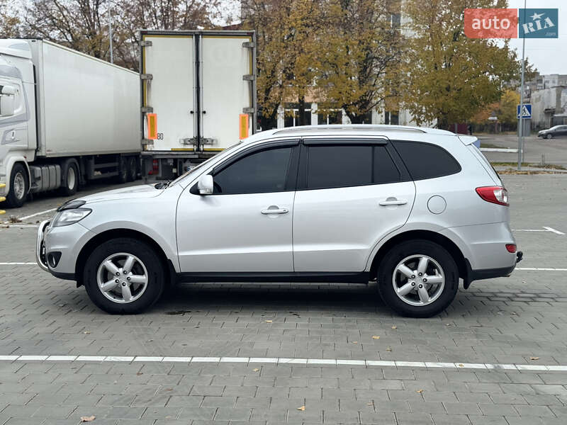 Внедорожник / Кроссовер Hyundai Santa FE 2010 в Черкассах фото 7 Внедорожник / Кроссовер Hyundai Santa FE 2010 в Черкассах