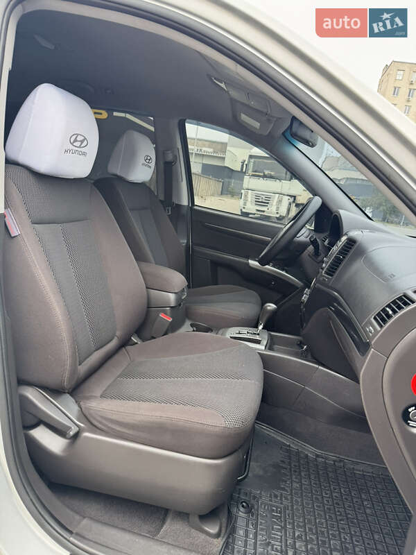 Внедорожник / Кроссовер Hyundai Santa FE 2010 в Черкассах фото 14 Внедорожник / Кроссовер Hyundai Santa FE 2010 в Черкассах