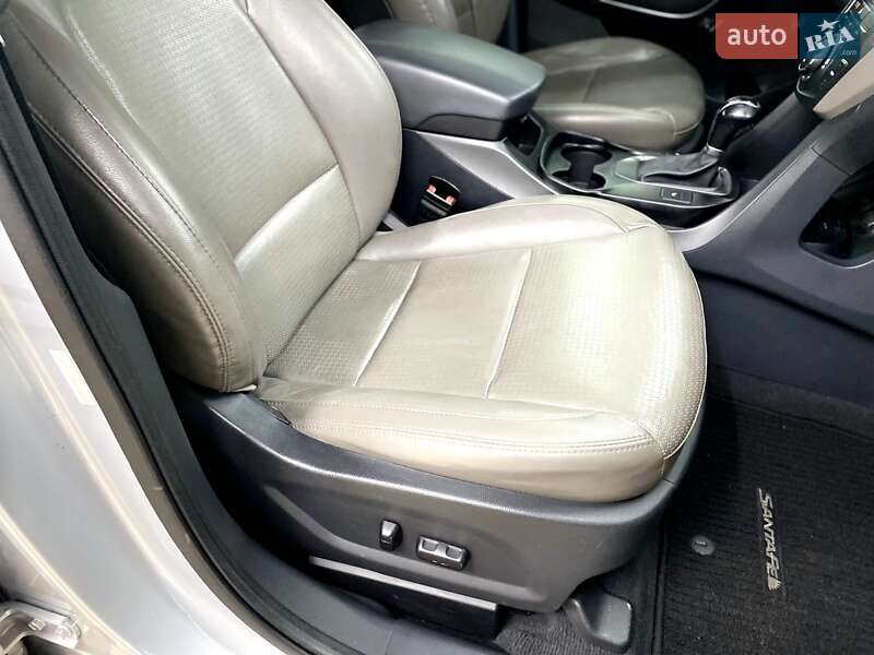 Позашляховик / Кросовер Hyundai Santa FE 2014 в Сумах