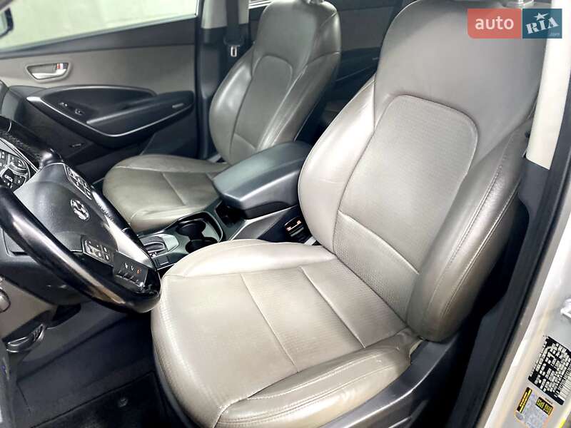 Позашляховик / Кросовер Hyundai Santa FE 2014 в Сумах