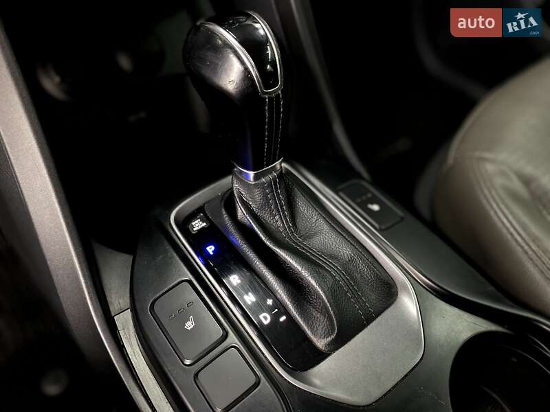 Позашляховик / Кросовер Hyundai Santa FE 2014 в Сумах