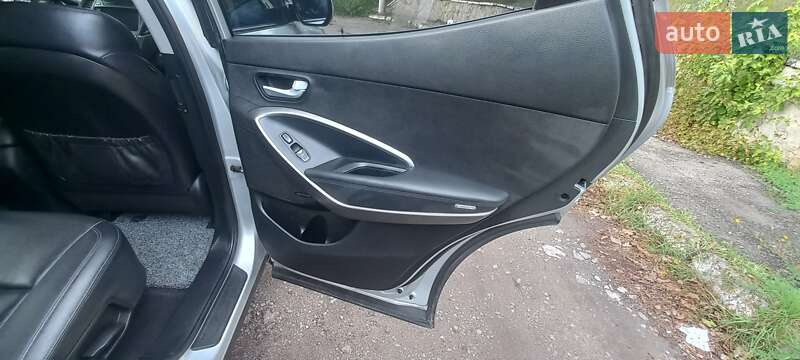 Внедорожник / Кроссовер Hyundai Santa FE 2013 в Могилев-Подольске фото 19 Внедорожник / Кроссовер Hyundai Santa FE 2013 в Могилев-Подольске