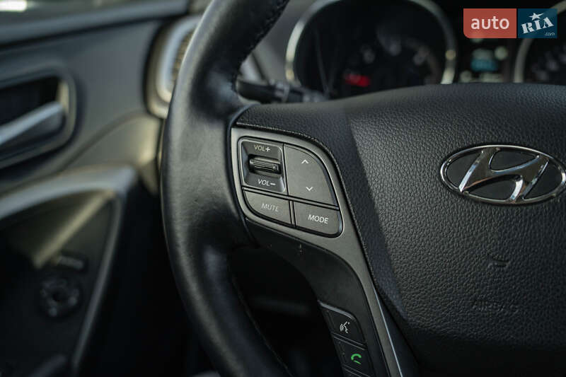 Внедорожник / Кроссовер Hyundai Santa FE 2014 в Черновцах фото 24 Внедорожник / Кроссовер Hyundai Santa FE 2014 в Черновцах