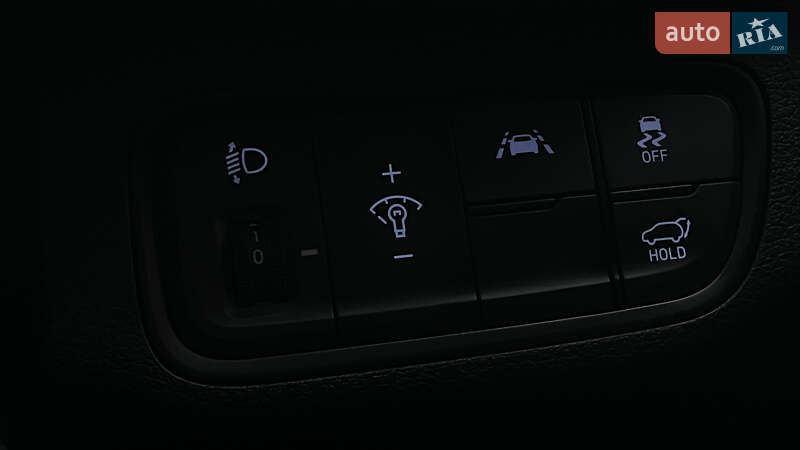 Позашляховик / Кросовер Hyundai Santa FE 2019 в Умані