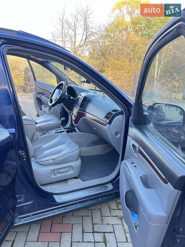 Внедорожник / Кроссовер Hyundai Santa FE 2006 в Рожнове