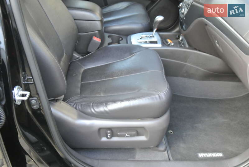 Внедорожник / Кроссовер Hyundai Santa FE 2012 в Черновцах фото 16 Внедорожник / Кроссовер Hyundai Santa FE 2012 в Черновцах