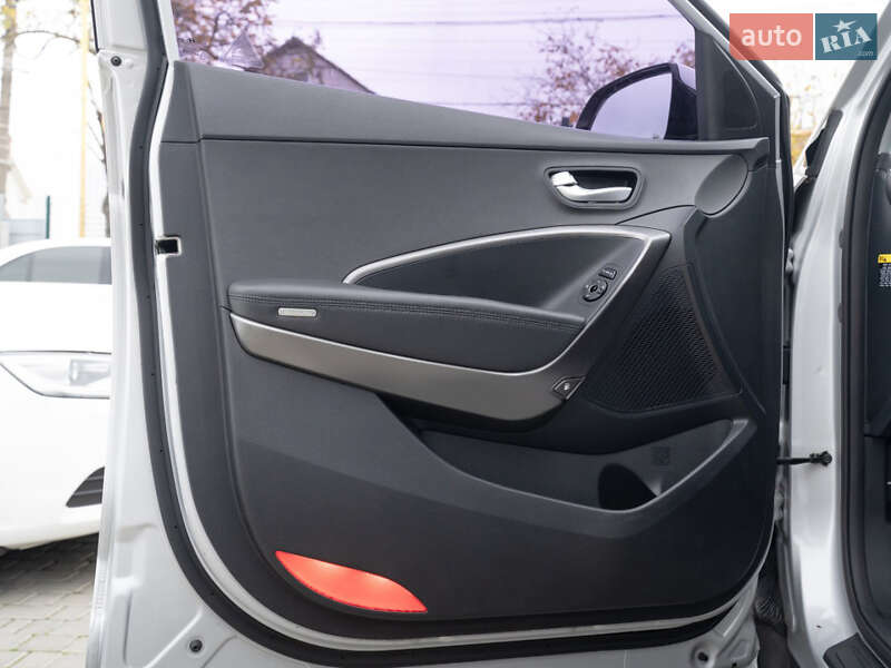 Внедорожник / Кроссовер Hyundai Santa FE 2016 в Одессе фото 15 Внедорожник / Кроссовер Hyundai Santa FE 2016 в Одессе