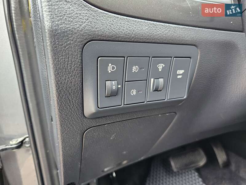 Внедорожник / Кроссовер Hyundai Santa FE 2008 в Стрые фото 130 Внедорожник / Кроссовер Hyundai Santa FE 2008 в Стрые