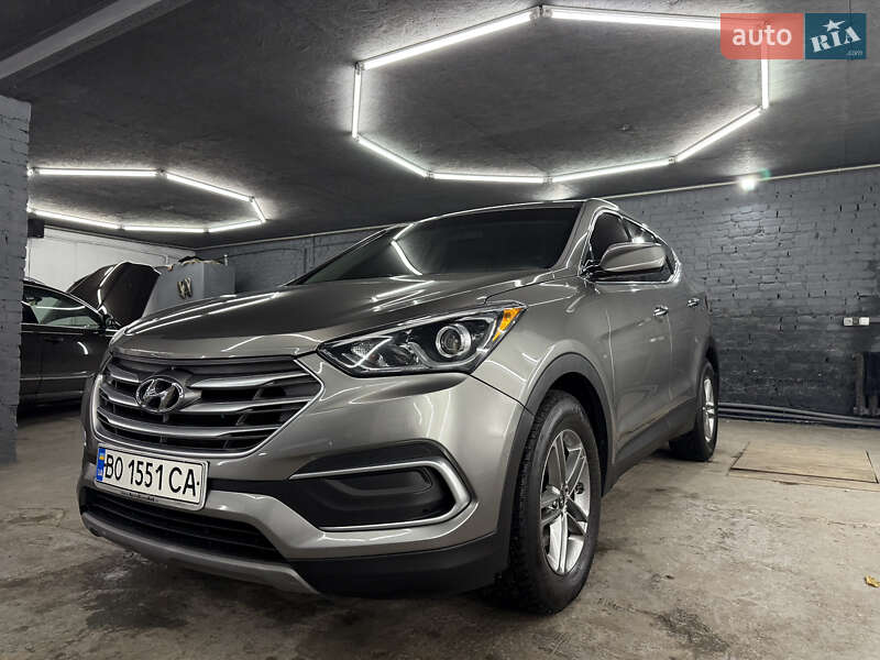 Позашляховик / Кросовер Hyundai Santa FE 2018 в Кременці