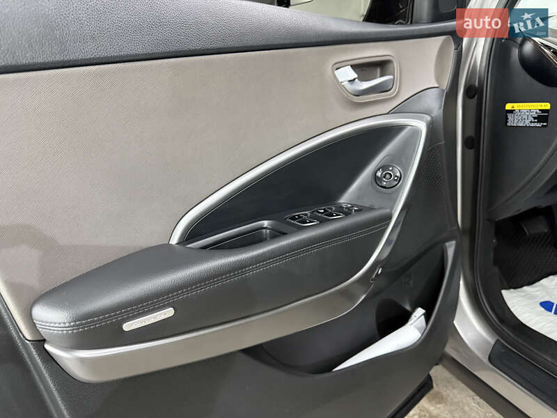 Позашляховик / Кросовер Hyundai Santa FE 2018 в Кременці