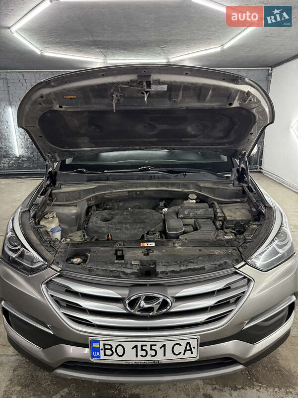 Позашляховик / Кросовер Hyundai Santa FE 2018 в Кременці